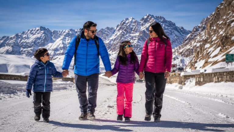 Farellones en Invierno: Guía Completa para Tu Primer Día en la Nieve